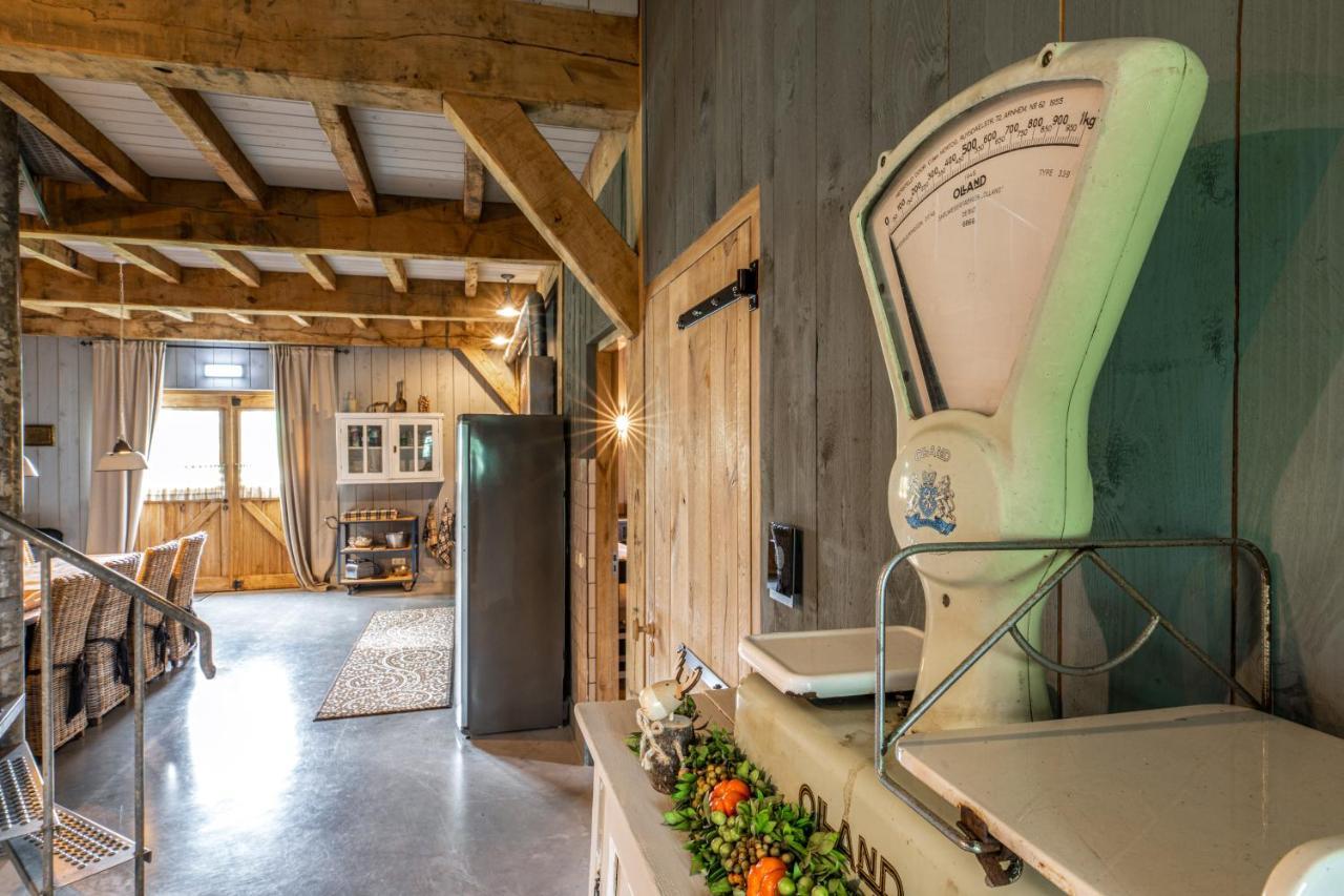 De Steltenberg in de Betuwe Zoelen Buitenkant foto